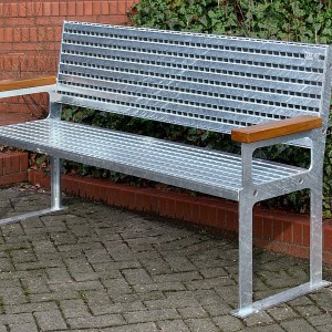 [2597-01] Parkbank mit Holzlehnen